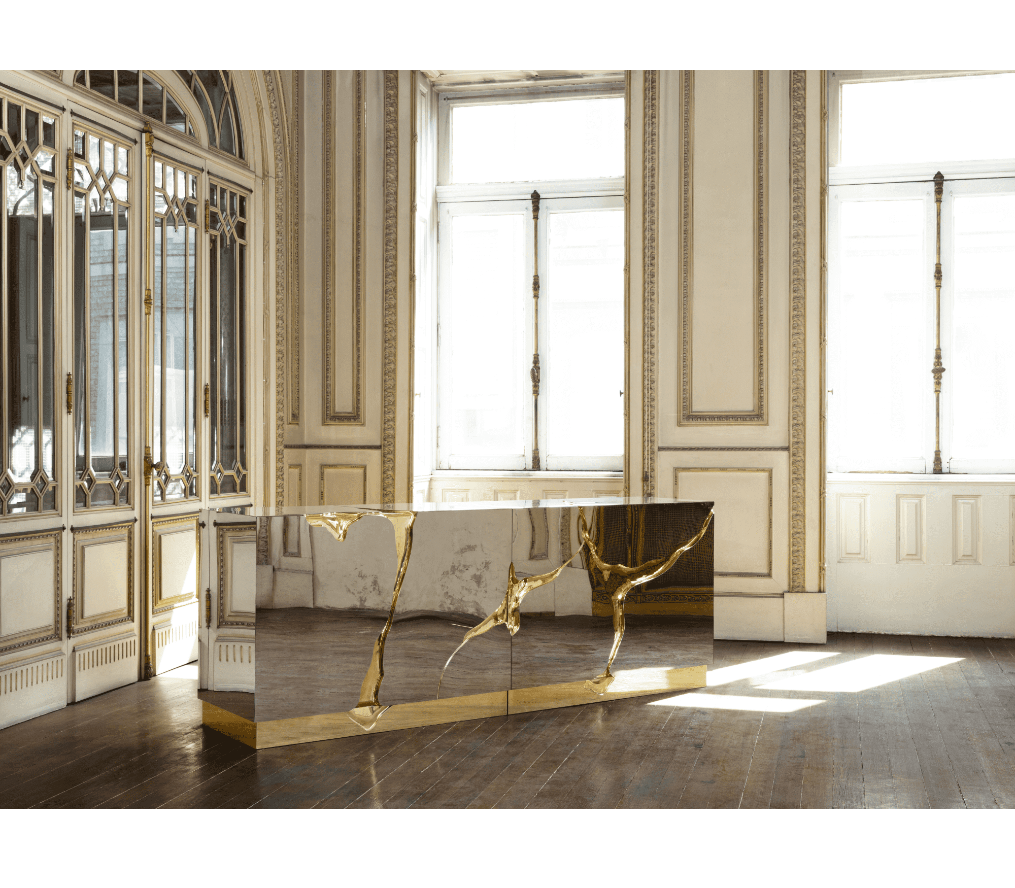 High-end Custom Sideboard | Luxury Brass Display Cabinet